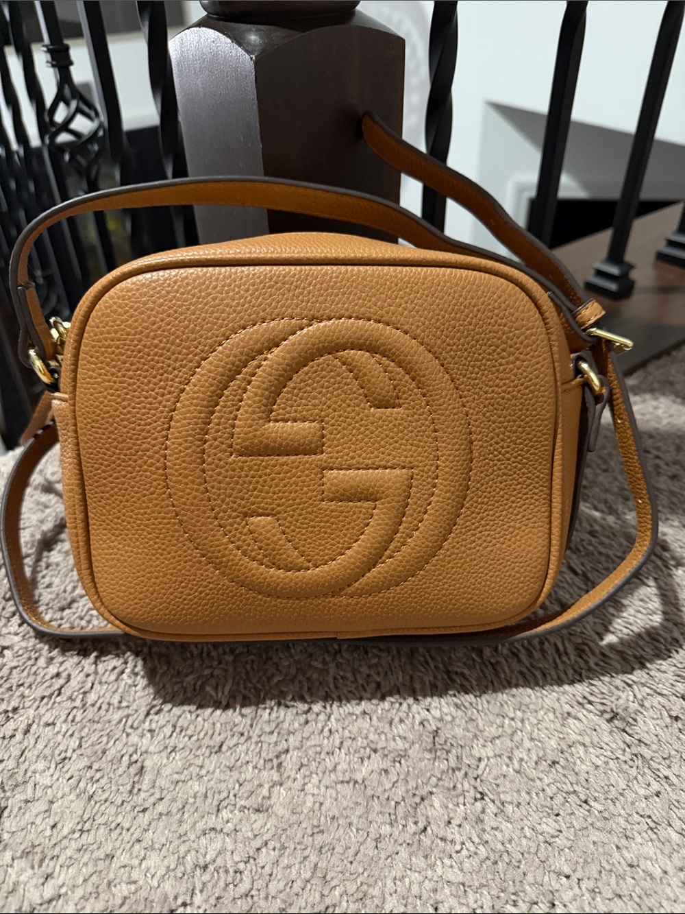 Gucci Tan Pebbled Leather Crossbody Camera Bag with Embossed Logo